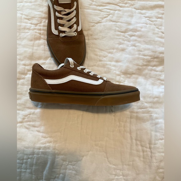 Vans sued boys shoes - Picture 3 of 5